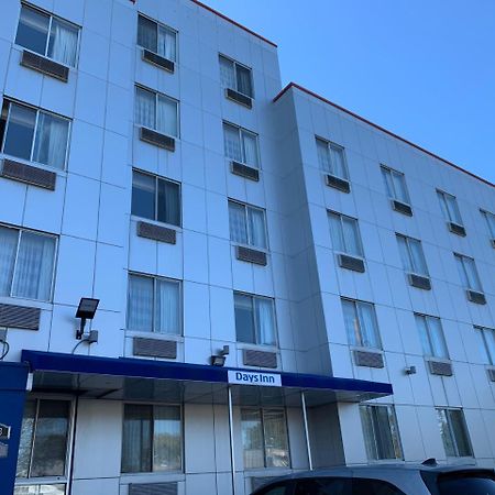 Days Inn By Wyndham Brooklyn Borough Park New York Exterior foto